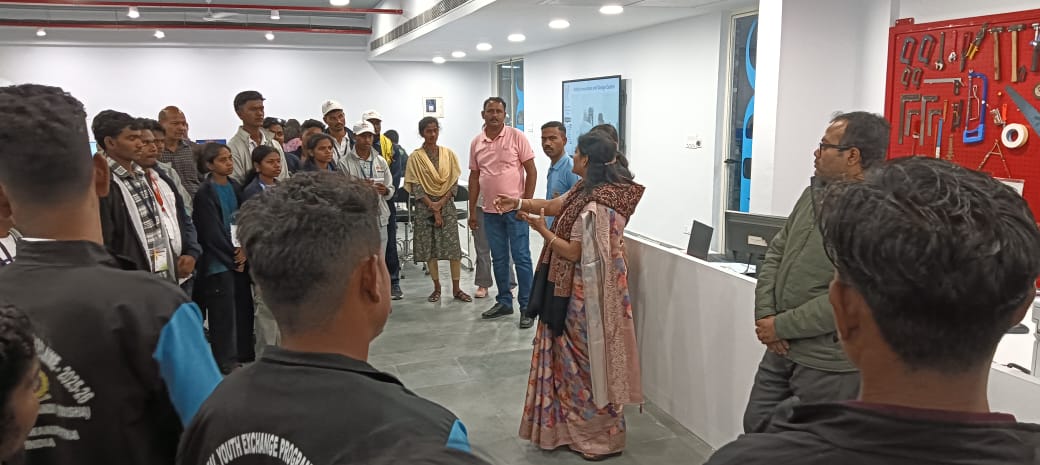 Educational and Awareness Visit under 17th Tribal Youth Exchange Program