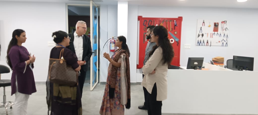 Visit of Mr. Rainer Horn, MD from Novaspace to AIDC