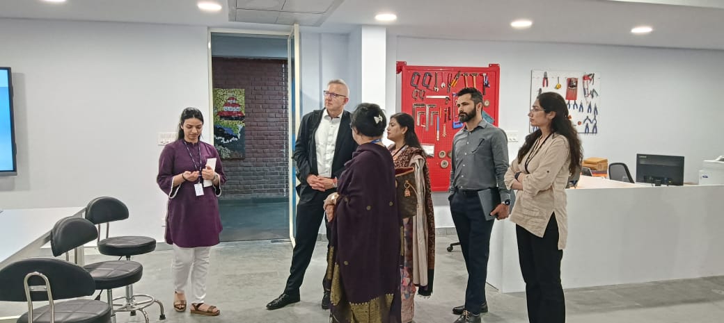 Visit of Mr. Rainer Horn, MD from Novaspace to AIDC