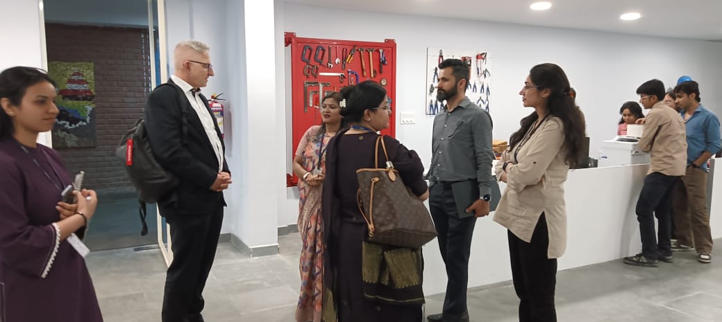 Visit of Mr. Rainer Horn, MD from Novaspace to AIDC