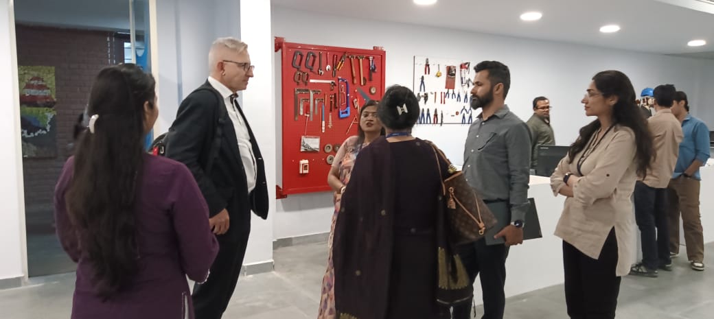 Visit of Mr. Rainer Horn, MD from Novaspace to AIDC