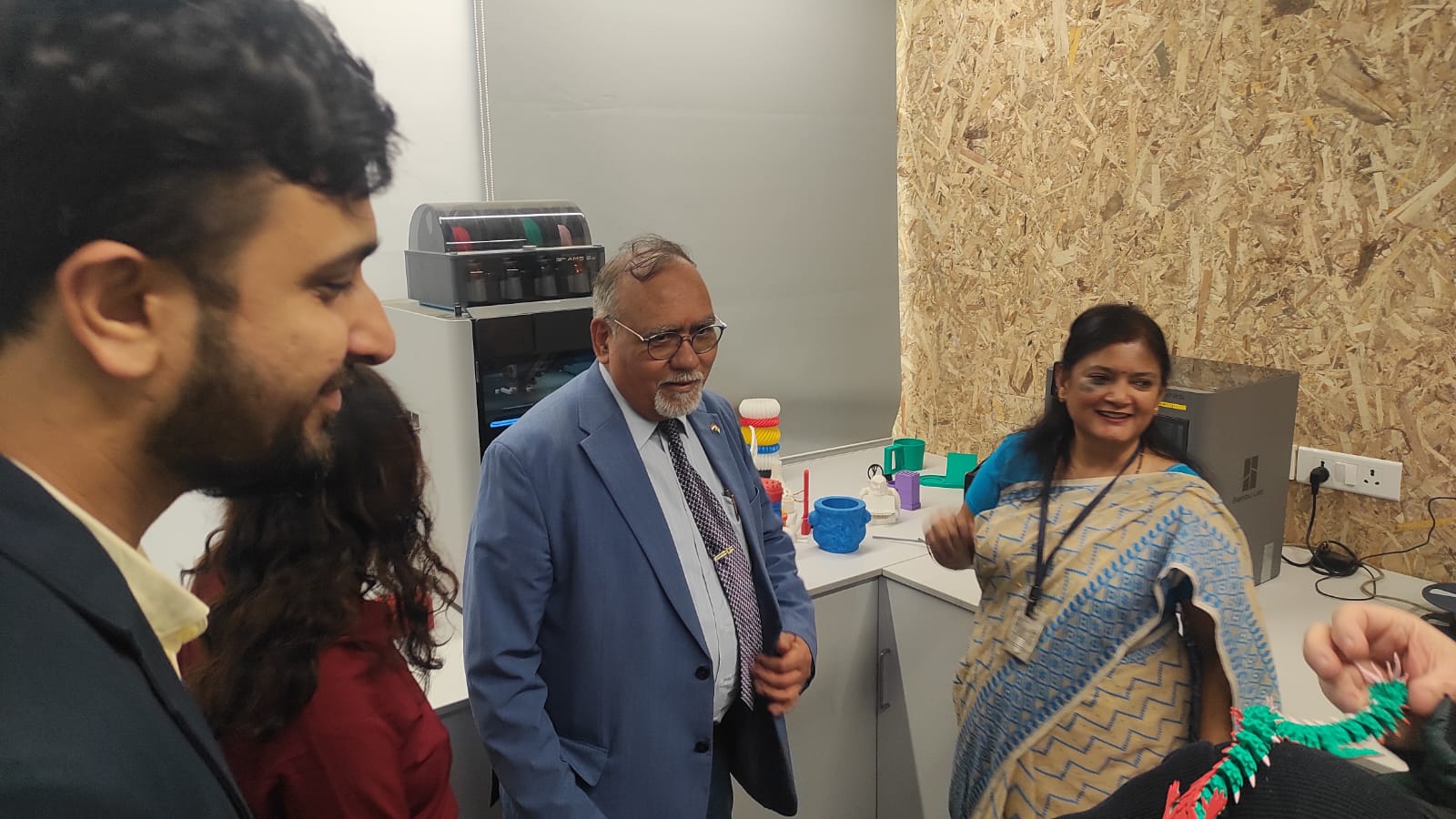 Professor Hari S. Sharma from Erasmus University Medical Center in the Netherlands.Professor Peter J. van der Spek from Erasmus Medical Center in the Netherlands, speaking on the topic "Omics-Driven Technology in Personalized Medicine."Dr. Linda Hoedelmans from the Netherlands visited the AIDC Noida campus.