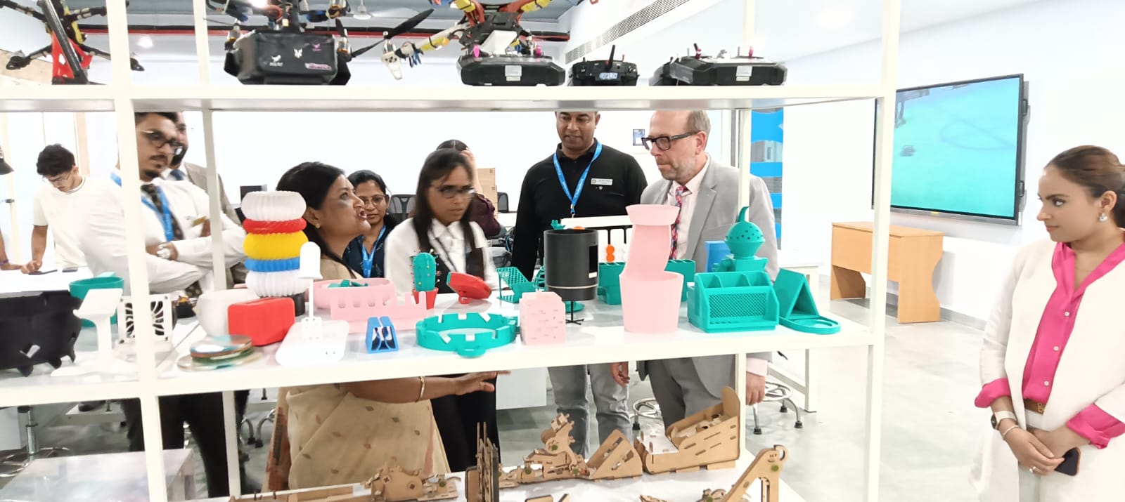 "College and school counselors visited the AIDC Lab."
