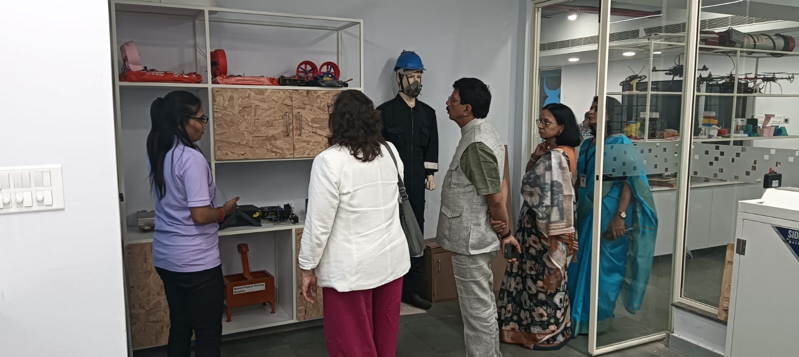 Indiana University(USA) Visited Amity Innovation & Design Center