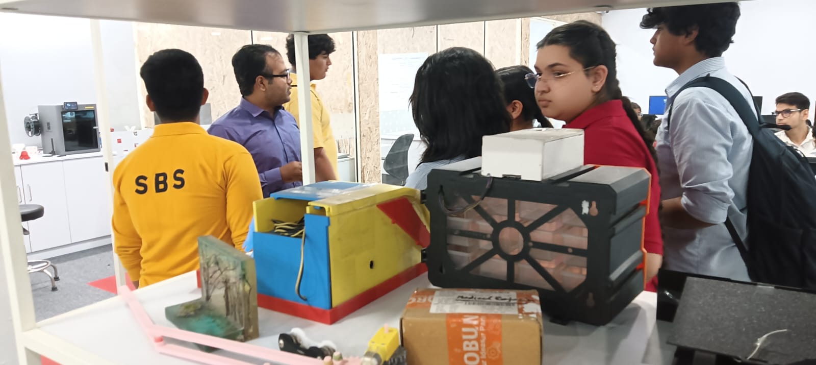 "SBS school students visited the Amity Innovation & Design Center."