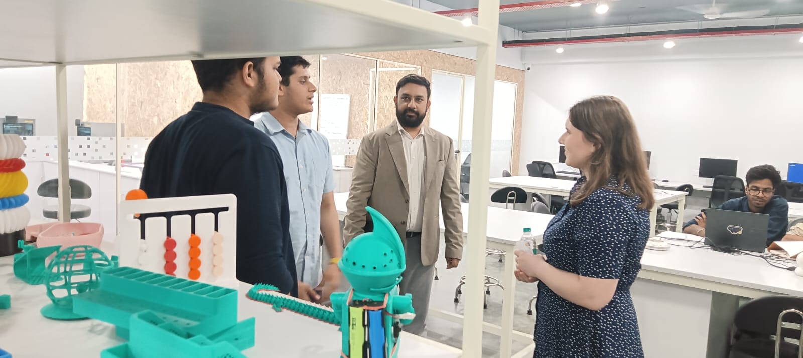 Dr. Olga Gich from Russia's Far Eastern Federal University (FEFU) visited Amity Innovation & Design Center