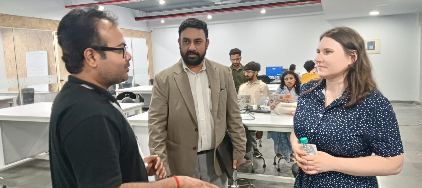 Dr. Olga Gich from Russia's Far Eastern Federal University (FEFU) visited Amity Innovation & Design Center