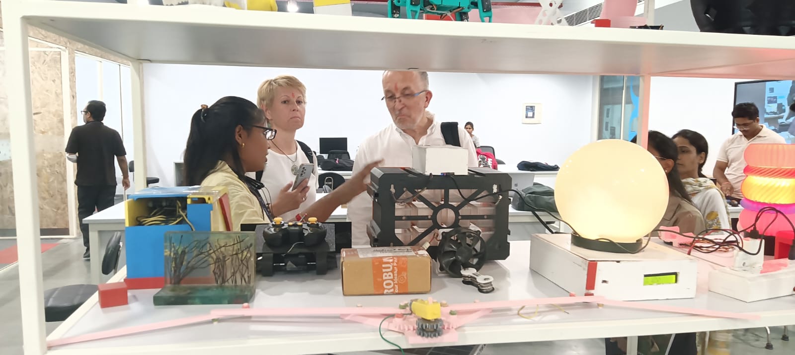 "The Hungarian European delegation visited the Amity Innovation & Design Centre."