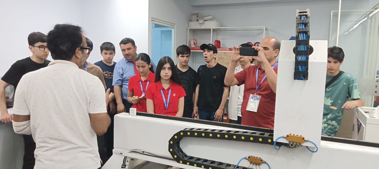 "Amity Pushp Vihar and Amity Gurgaon students visited the AIDC Lab."