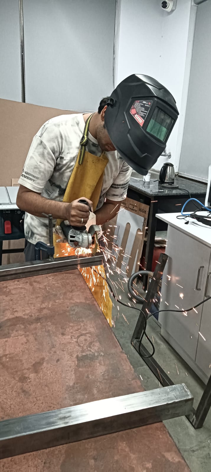 To make a Fixture table for formula chassis fabrication