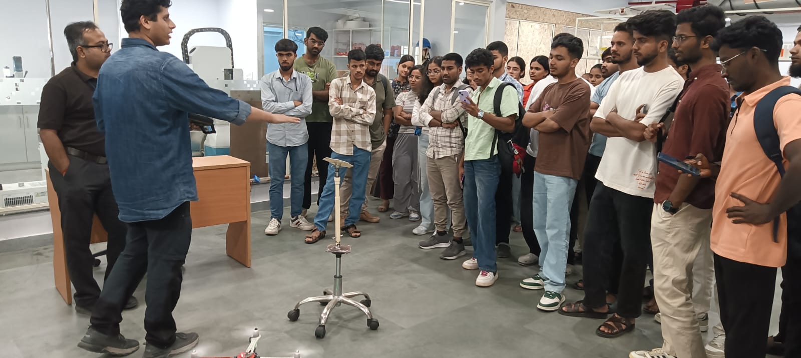 "USRF visited AIDC and attended a lecture by Dr Vinayak Majhi."