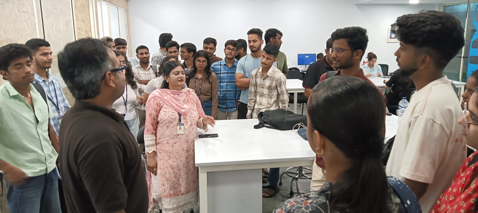 "USRF visited AIDC and attended a lecture by Dr Vinayak Majhi."