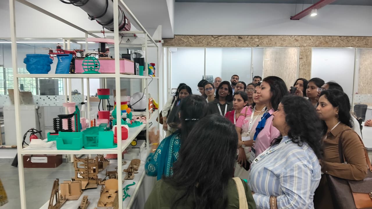 ILMUNC INDIA 2.0 Campus tour for faculties Visited AIDC Lab