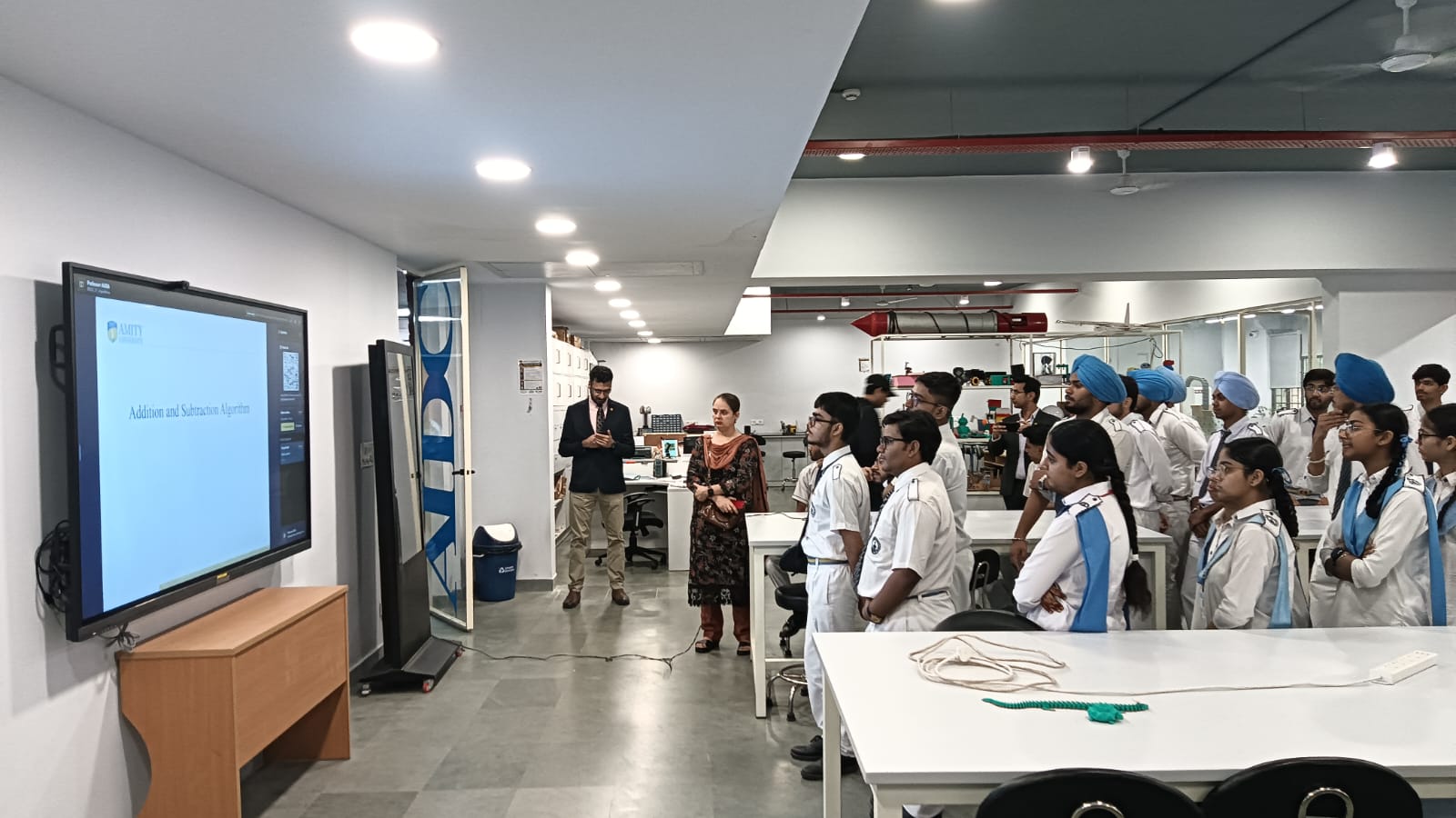 Guru Harkrishan Public School From Delhi Visited AIDC Lab