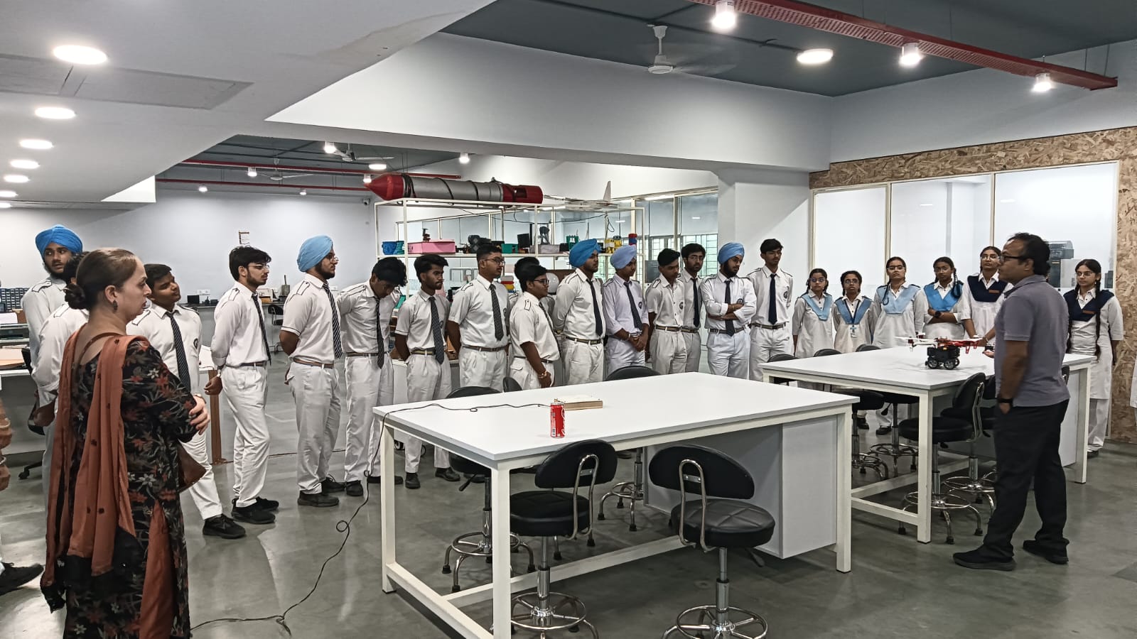 Guru Harkrishan Public School From Delhi Visited AIDC Lab