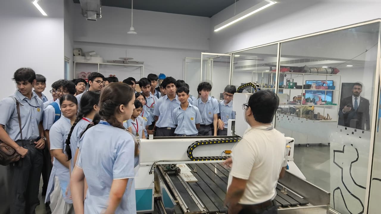 Students from Amity International School (Noida), Amity Global School, and Amity International School (Saket) visited the AIDC Lab.