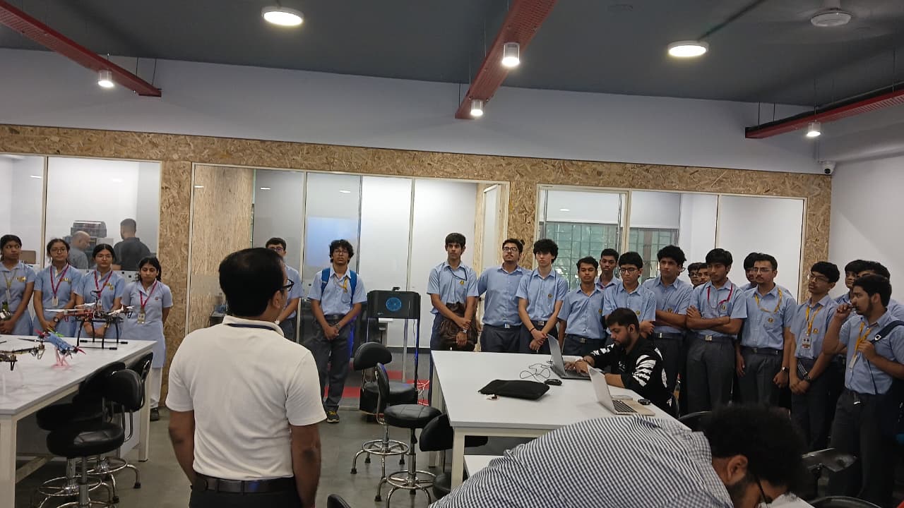Students from Amity International School (Noida), Amity Global School, and Amity International School (Saket) visited the AIDC Lab.