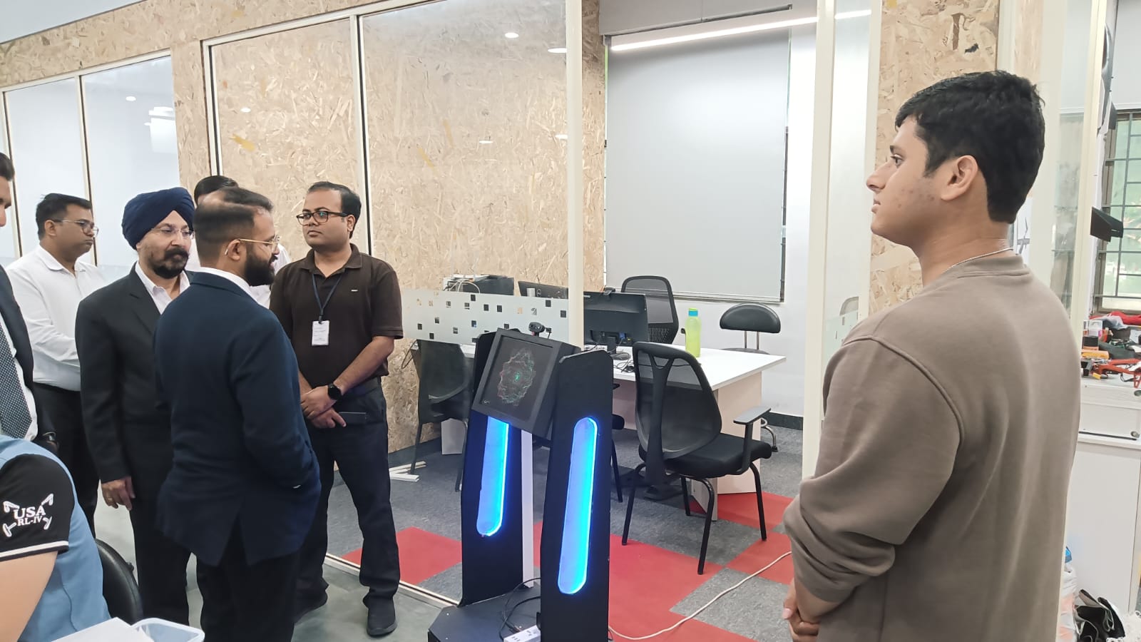 Guests of Dr. J. S. Sodhi from Singapore visited the AIDC Lab