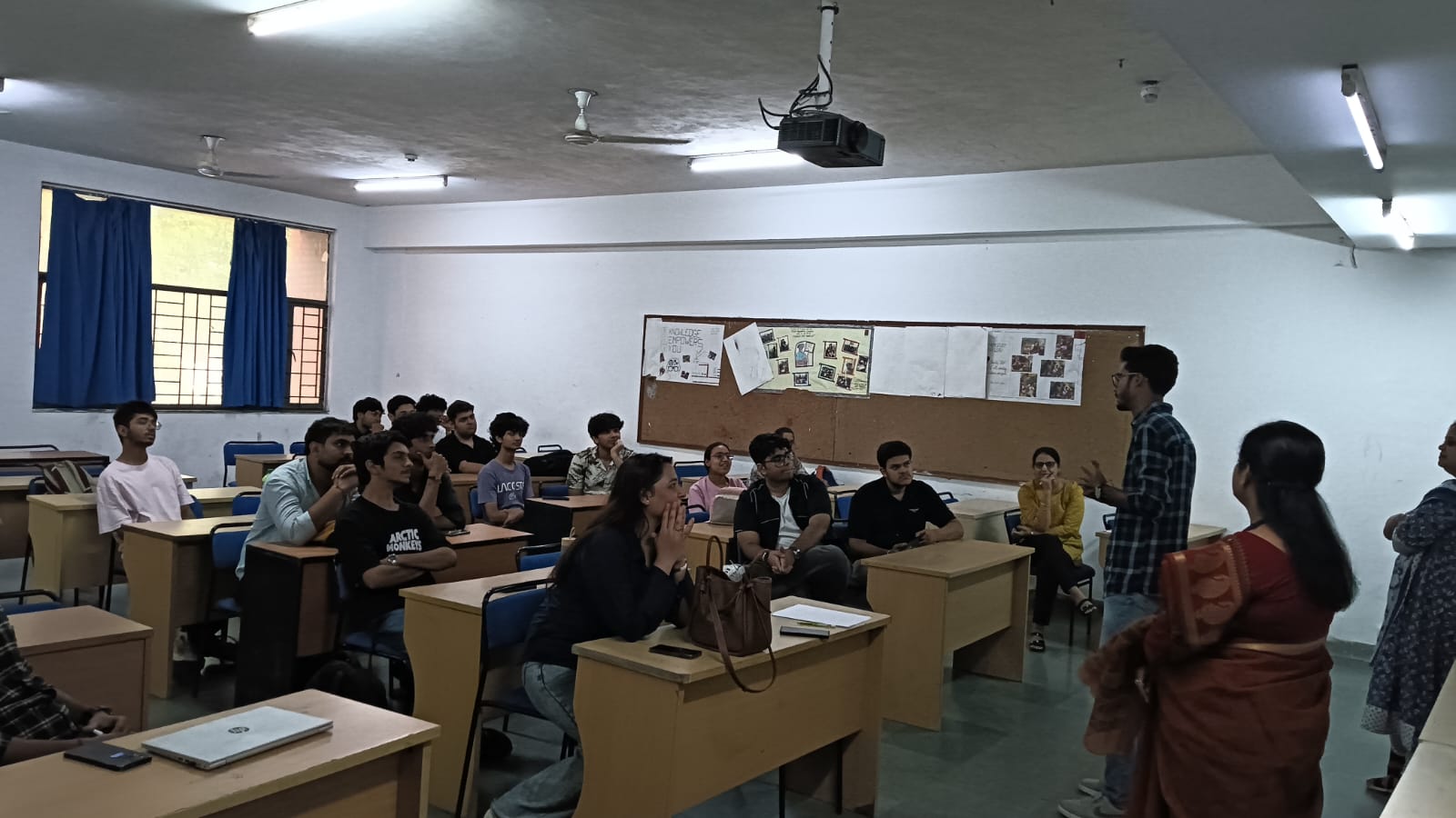 The Amity Innovation & Entrepreneurship Club is hosting a get-together meeting for faculty and students.