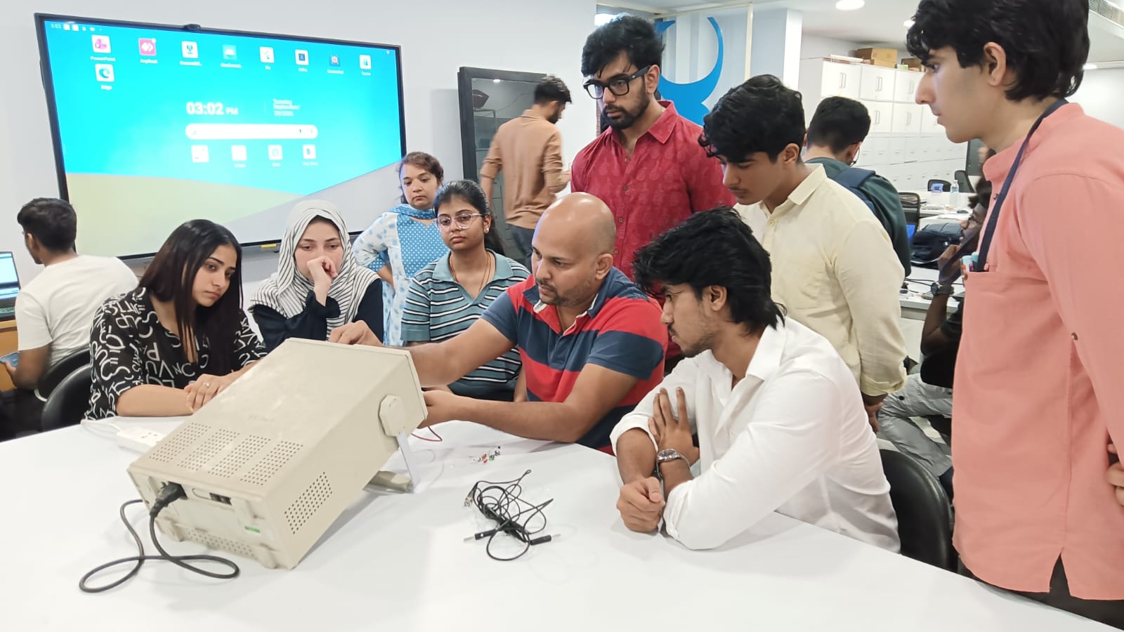 Electronics and Signal Measurement Workshop for Amity Institute of Neuropsychology & Neurosciences Students