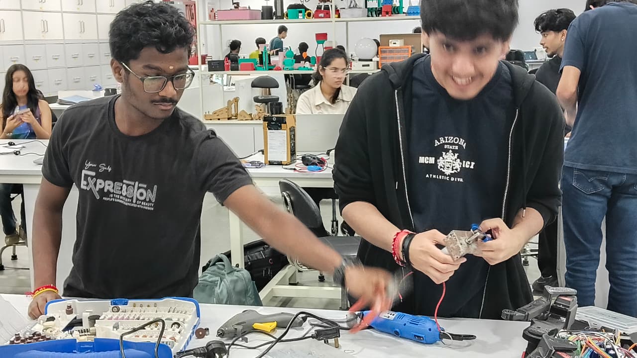 Participated in the SIH 2026 competition, collaborating with students at the AIDC Lab.