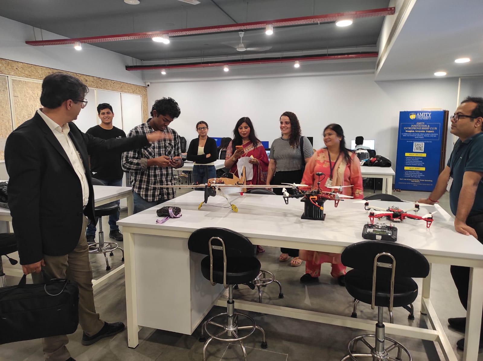 Professionals from Maruti Suzuki Pvt. Ltd., the SAE Northern Section, and the Indo-Brazil Chamber of Commerce visited the AIDC Lab