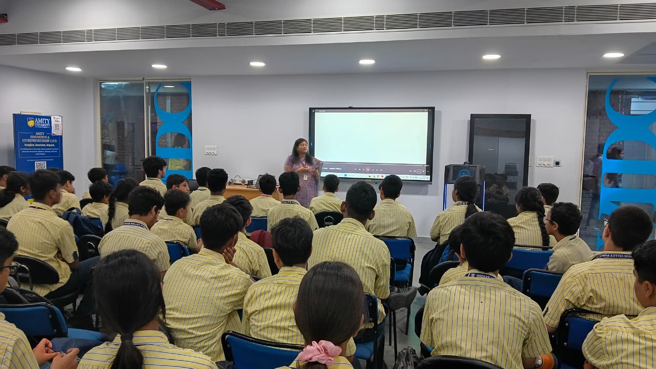 Campus Visit Students & Faculty INDUS VALLEY PUBLIC SCHOOL, NOIDA
