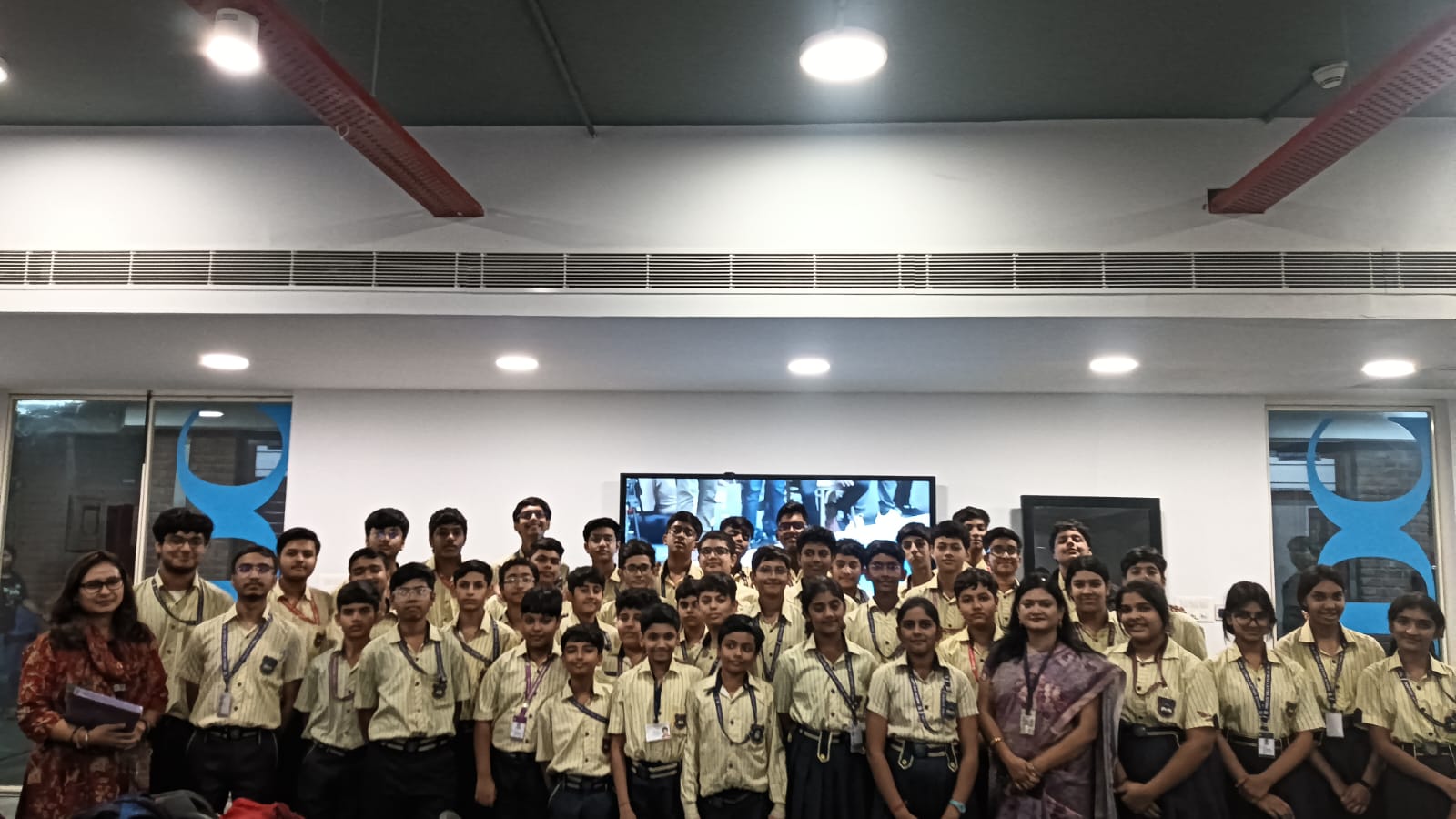 Campus Visit Students & Faculty INDUS VALLEY PUBLIC SCHOOL, NOIDA