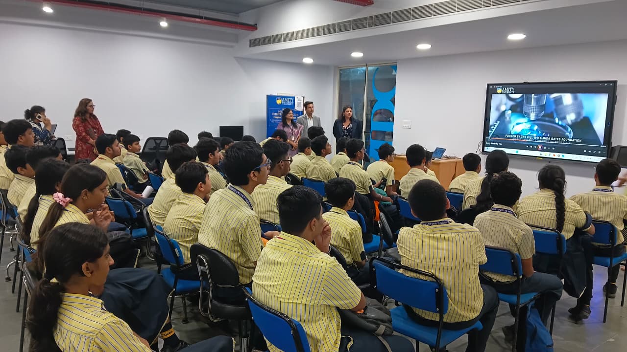 Campus Visit Students & Faculty INDUS VALLEY PUBLIC SCHOOL, NOIDA