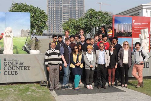 University of Melbourne students visit the School